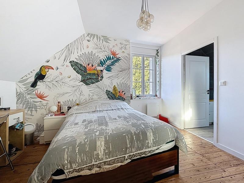 Maison - 137 m² - 4 pièces