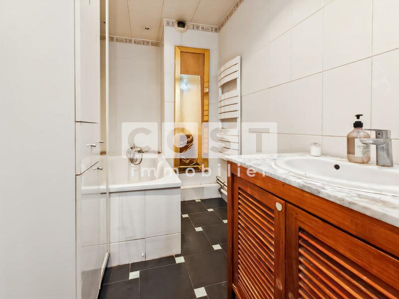 Appartement - 79 m² - 3 pièces