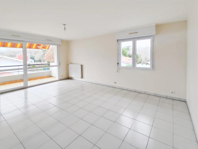 Appartement - 75 m² - 4 pièces