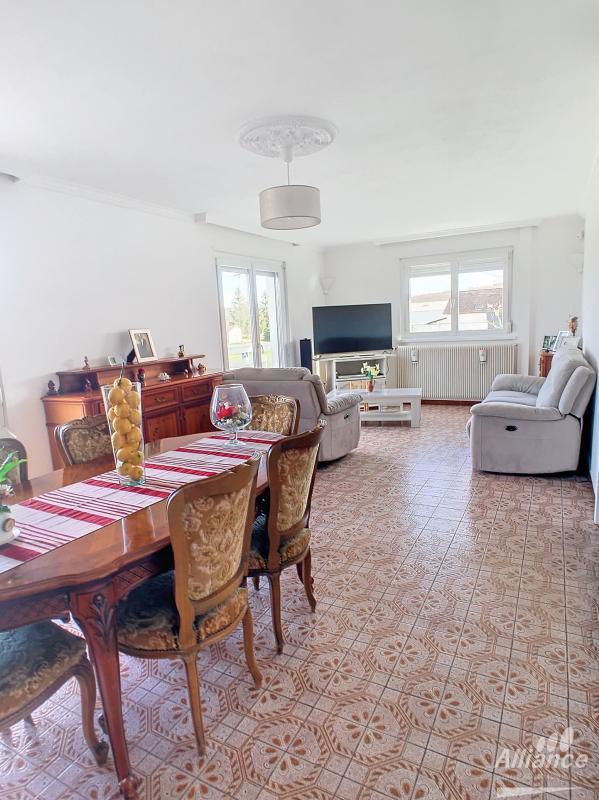 Propriété - 205 m² - 10 pièces