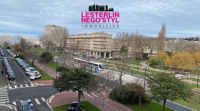 Local commercial - 200 m² - 5 pièces