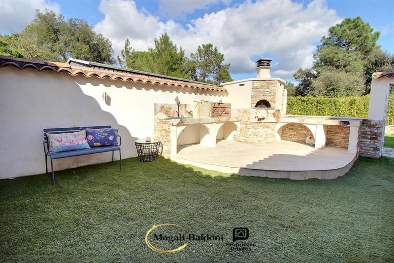 Villa - 186 m² - 7 pièces