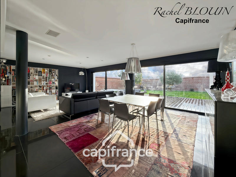 Maison - 160 m² - 7 pièces