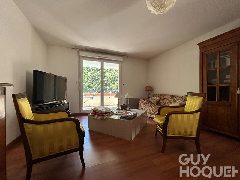 Appartement - 80 m² - 4 pièces