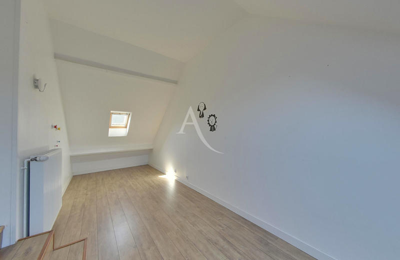 Maison - 113 m² - 5 pièces