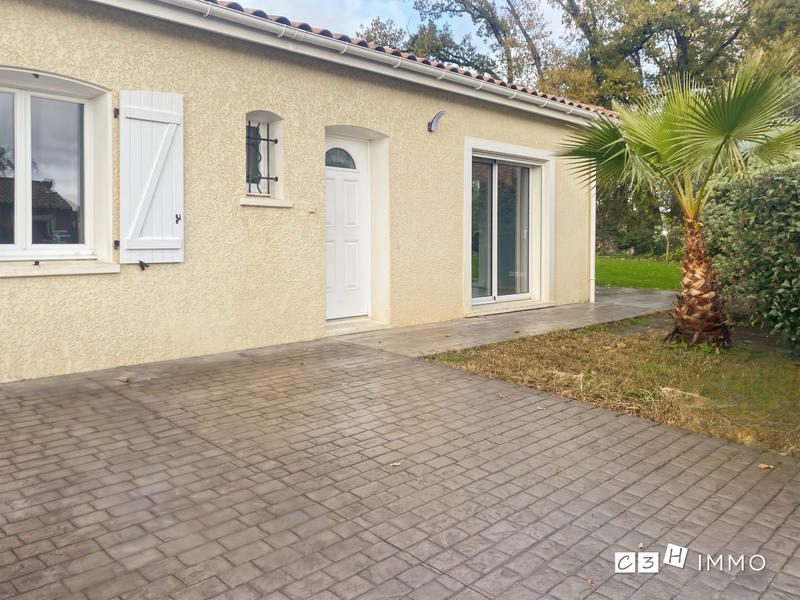 Maison - 94 m² - 4 pièces