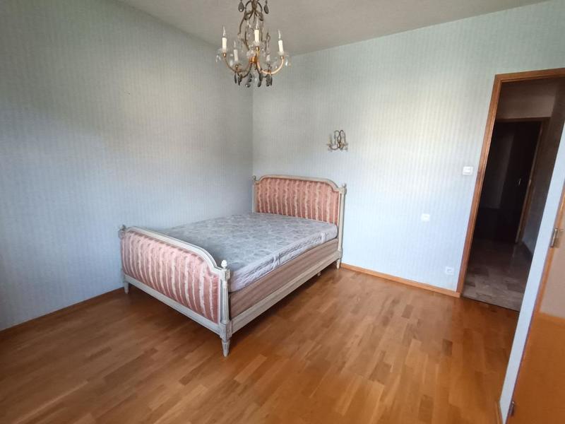 Maison - 161 m² - 5 pièces