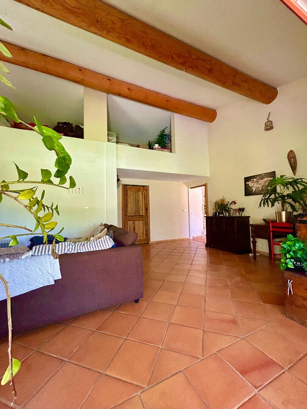 Maison - 200 m² - 7 pièces