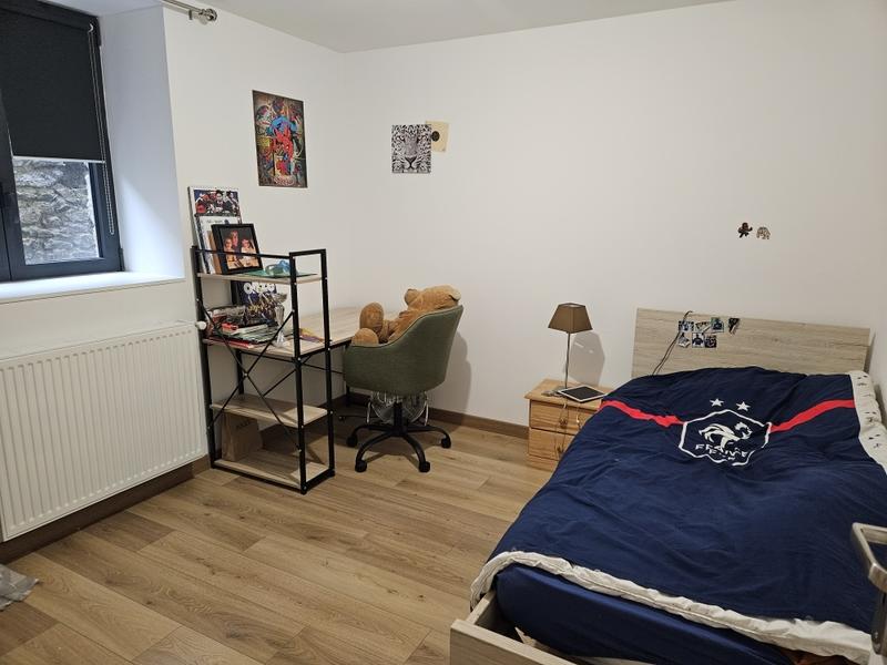 Appartement - 93 m² - 4 pièces