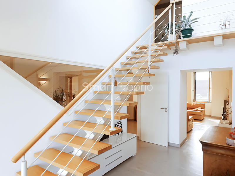 Propriété - 267 m² - 12 pièces