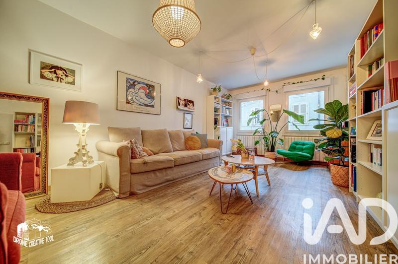 Maison de ville - 84 m² - 4 pièces