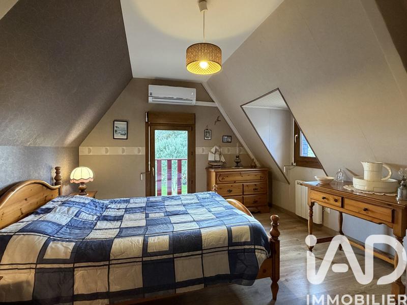 Maison - 170 m² - 7 pièces