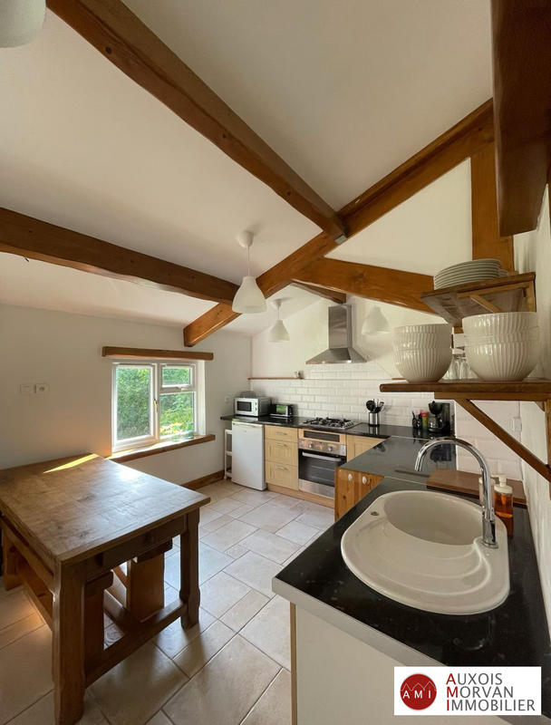 Maison - 100 m² - 10 pièces