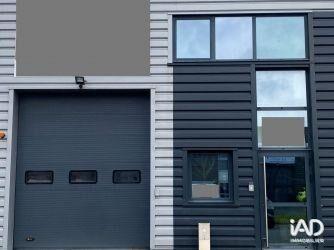 Local commercial - 282 m²