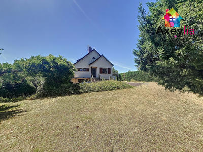 Maison - 172 m² - 9 pièces