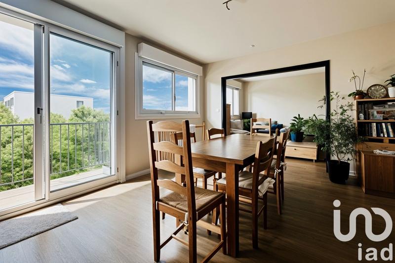 Appartement - 98 m² - 5 pièces