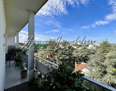 Appartement - 88 m² - 4 pièces