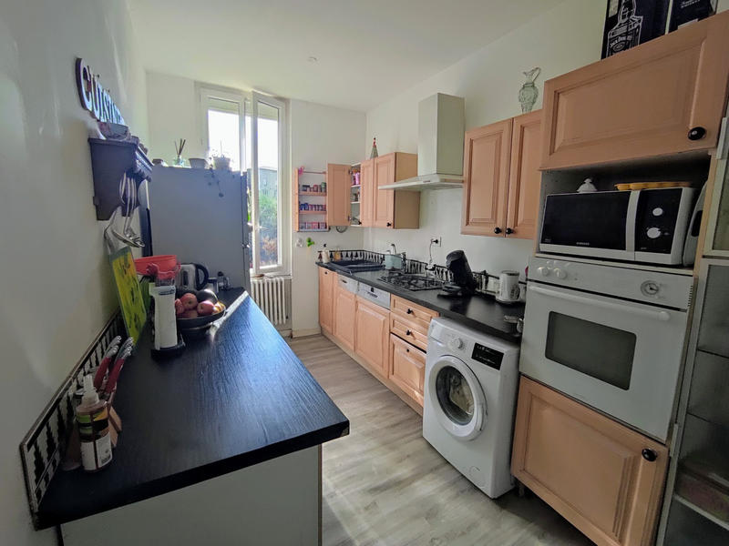 Maison - 189 m² - 7 pièces