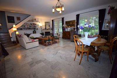 Maison - 153 m² - 4 pièces