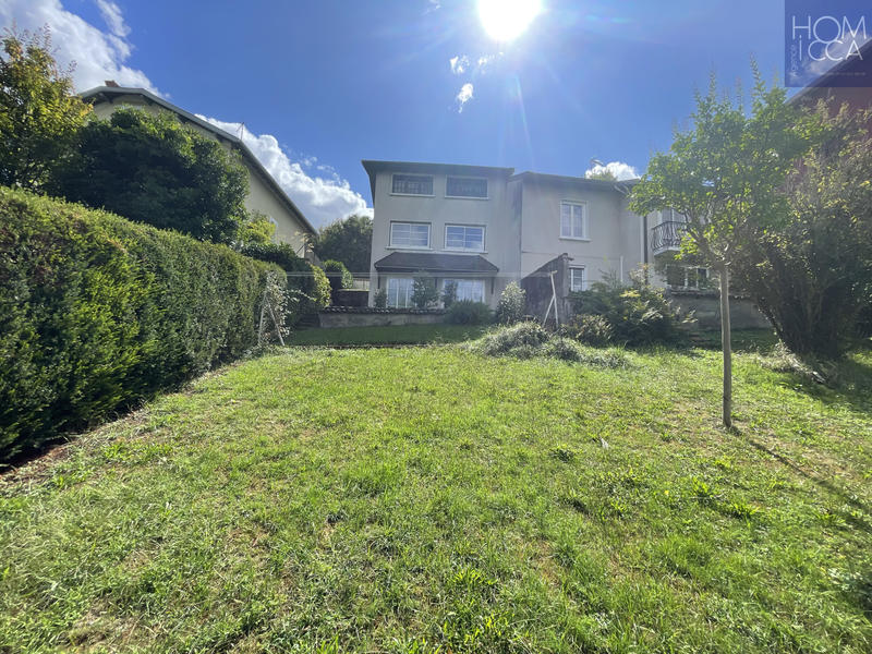 Maison - 143 m² - 6 pièces