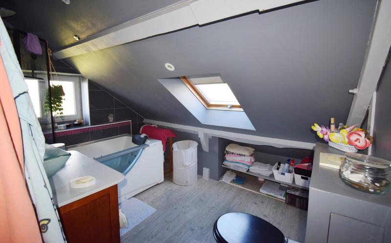 Maison - 105 m² - 4 pièces