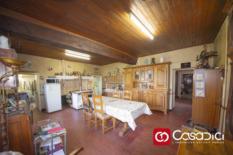 Maison - 98 m² - 5 pièces