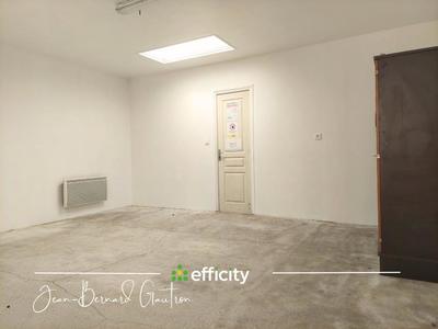 Local d'activité / Entrepôt - 850 m² - 3 pièces
