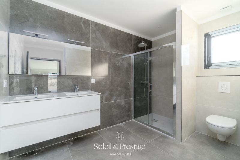 Maison d'architecte - 140 m² - 4 pièces