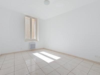 Appartement - 105 m² - 5 pièces