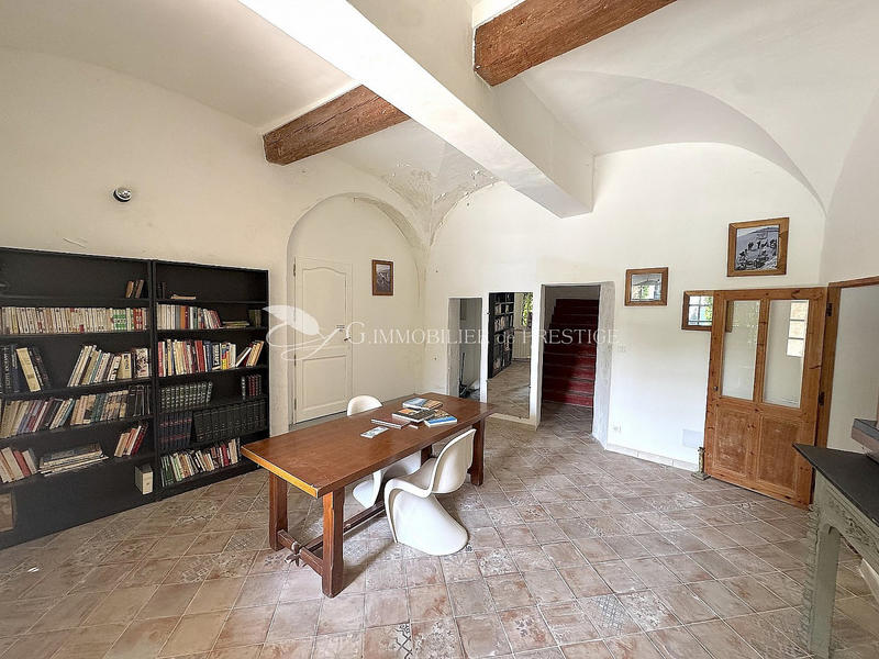 Maison de village - 200 m² - 9 pièces
