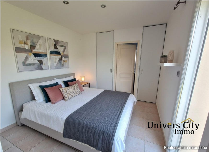 Maison - 178 m² - 8 pièces