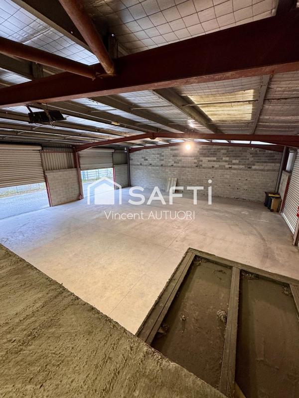 Local commercial - 450 m² - 2 pièces