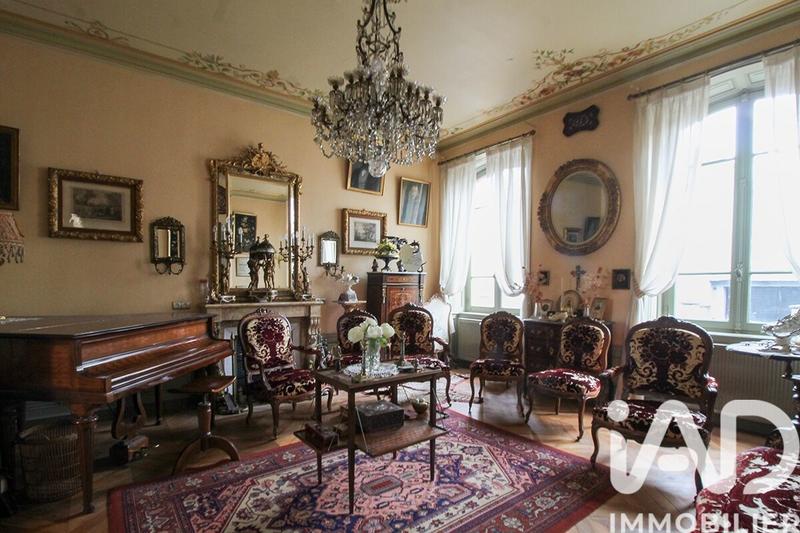 Maison - 345 m² - 11 pièces