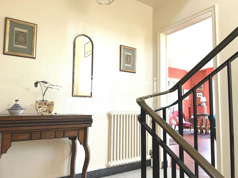 Maison - 161 m² - 7 pièces