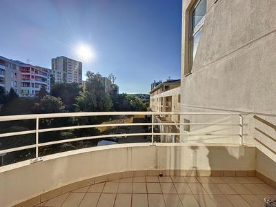 Studio - 24 m² - 1 pièce