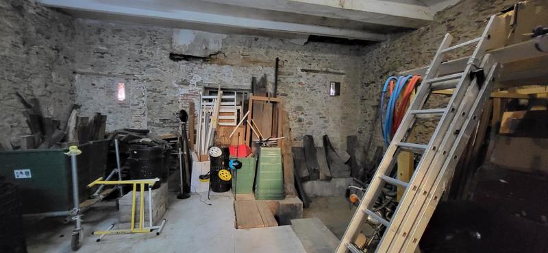 Maison - 246 m² - 10 pièces