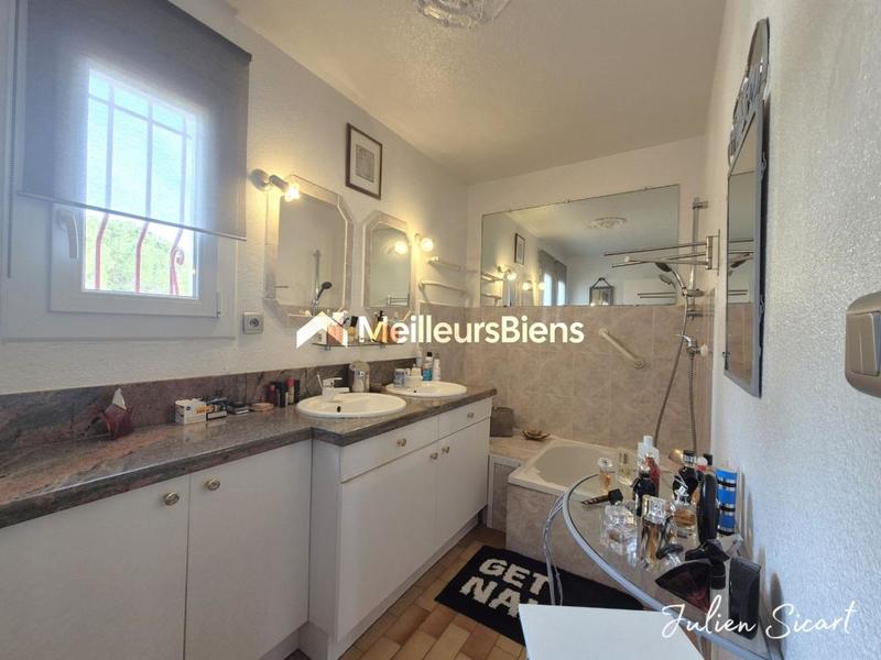 Maison - 95 m² - 4 pièces