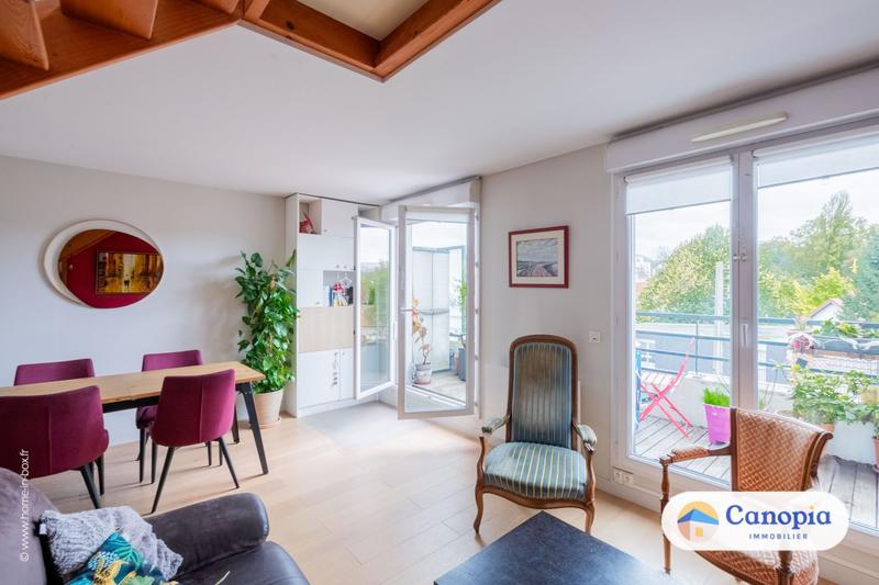 Appartement - 96 m² - 5 pièces