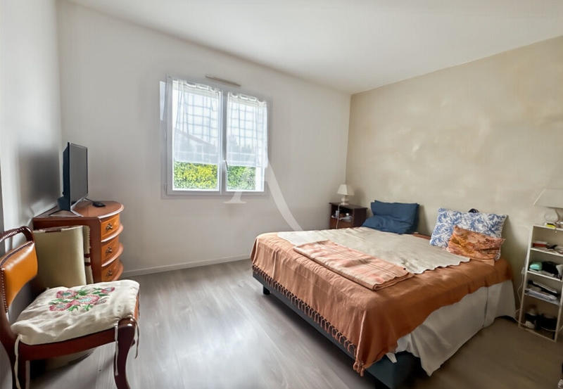 Maison - 102 m² - 4 pièces