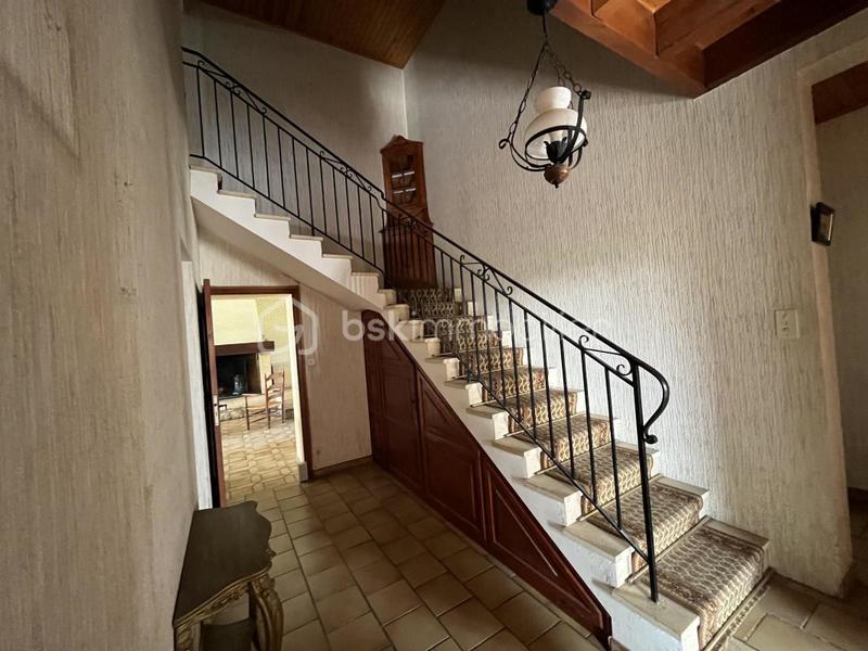 Maison en pierre - 160 m² - 9 pièces
