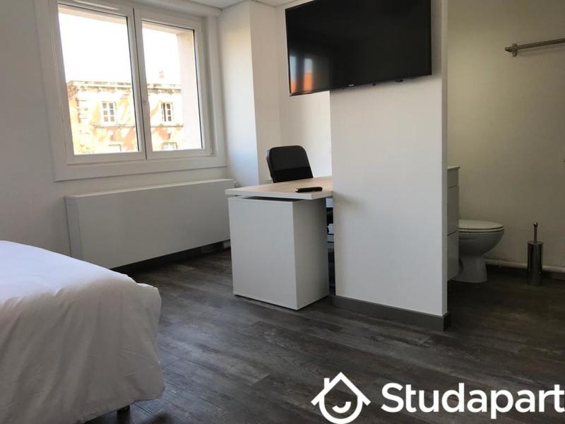 Chambre - 15 m² - 1 pièce