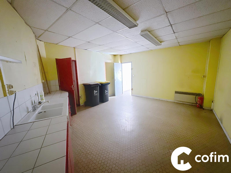 Local commercial - 97 m²