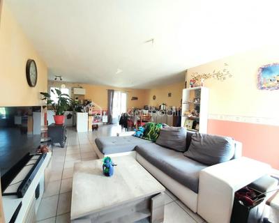 Pavillon - 92 m² - 5 pièces