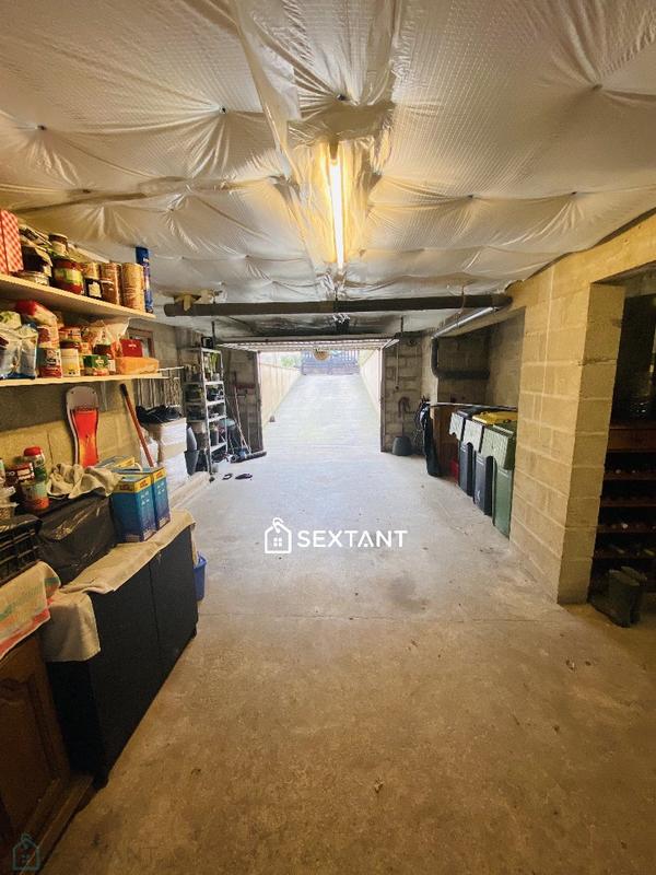 Maison - 95 m² - 5 pièces