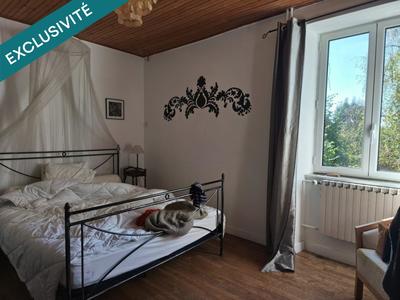 Maison - 165 m² - 7 pièces