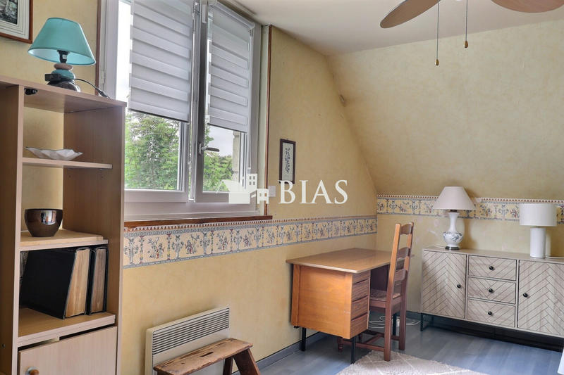 Maison - 101 m² - 5 pièces