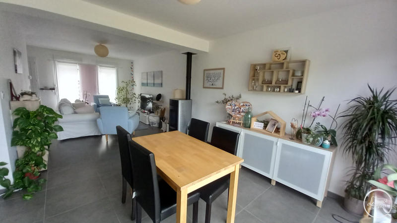 Maison - 95 m² - 4 pièces