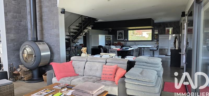 Maison de maîtres - 227 m² - 6 pièces