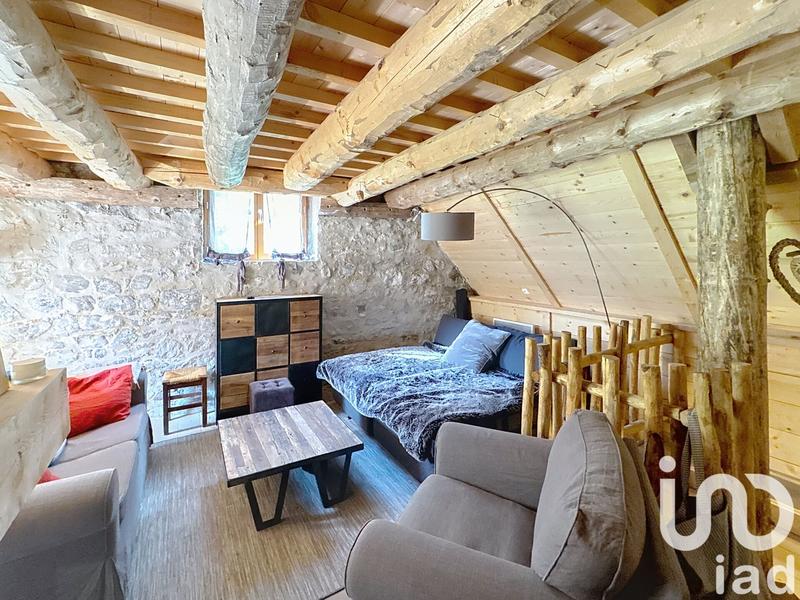 Maison - 95 m² - 3 pièces