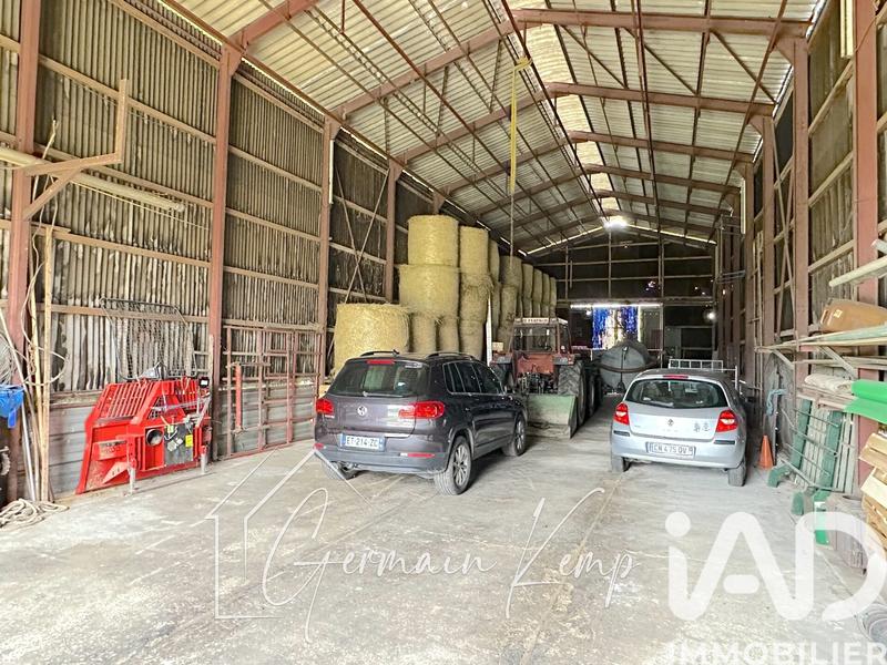 Maison - 250 m² - 9 pièces